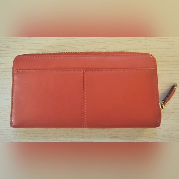 Coach Ashley Leather Zip Around Wallet – Burnt Orange/Rust – Beige Interior - Picture 7 of 10